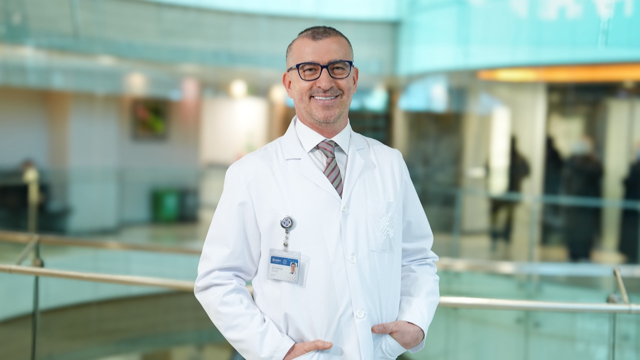 Karın duvarı fıtıklarında robotik cerrahi büyük avantaj sağlıyor! Daha hızlı iyileşme, daha az komplikasyon