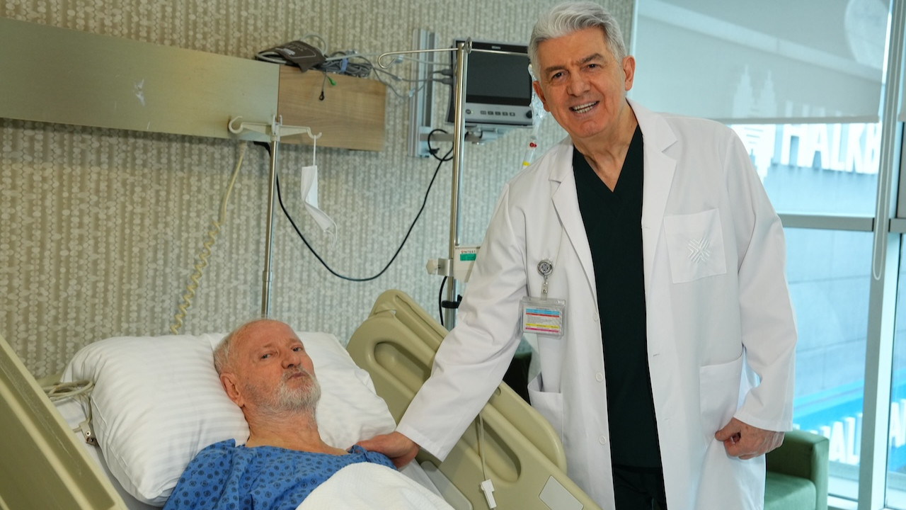 Türkiye’de ilk: 12 santimlik dev anevrizma kapalı yöntemle tedavi edildi